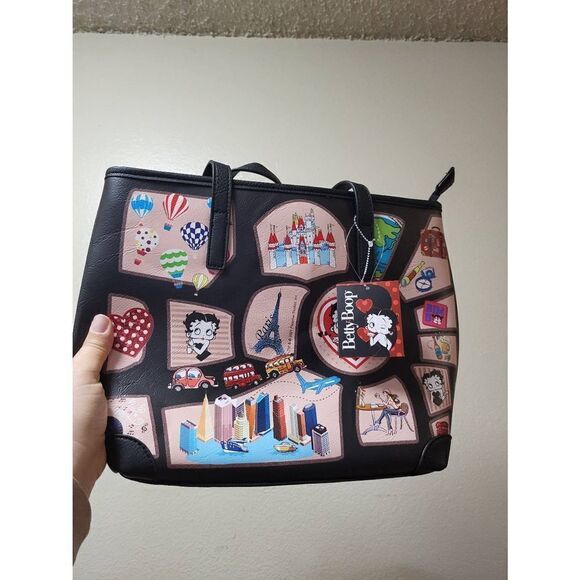 Nwt Limited edition Betty Boop purse - Picture 1 of 4